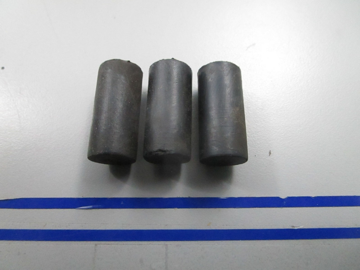 *NEW OEM* (LOT OF 3) 0810 OMC Johnson Evinrude Cap 309174 0309174