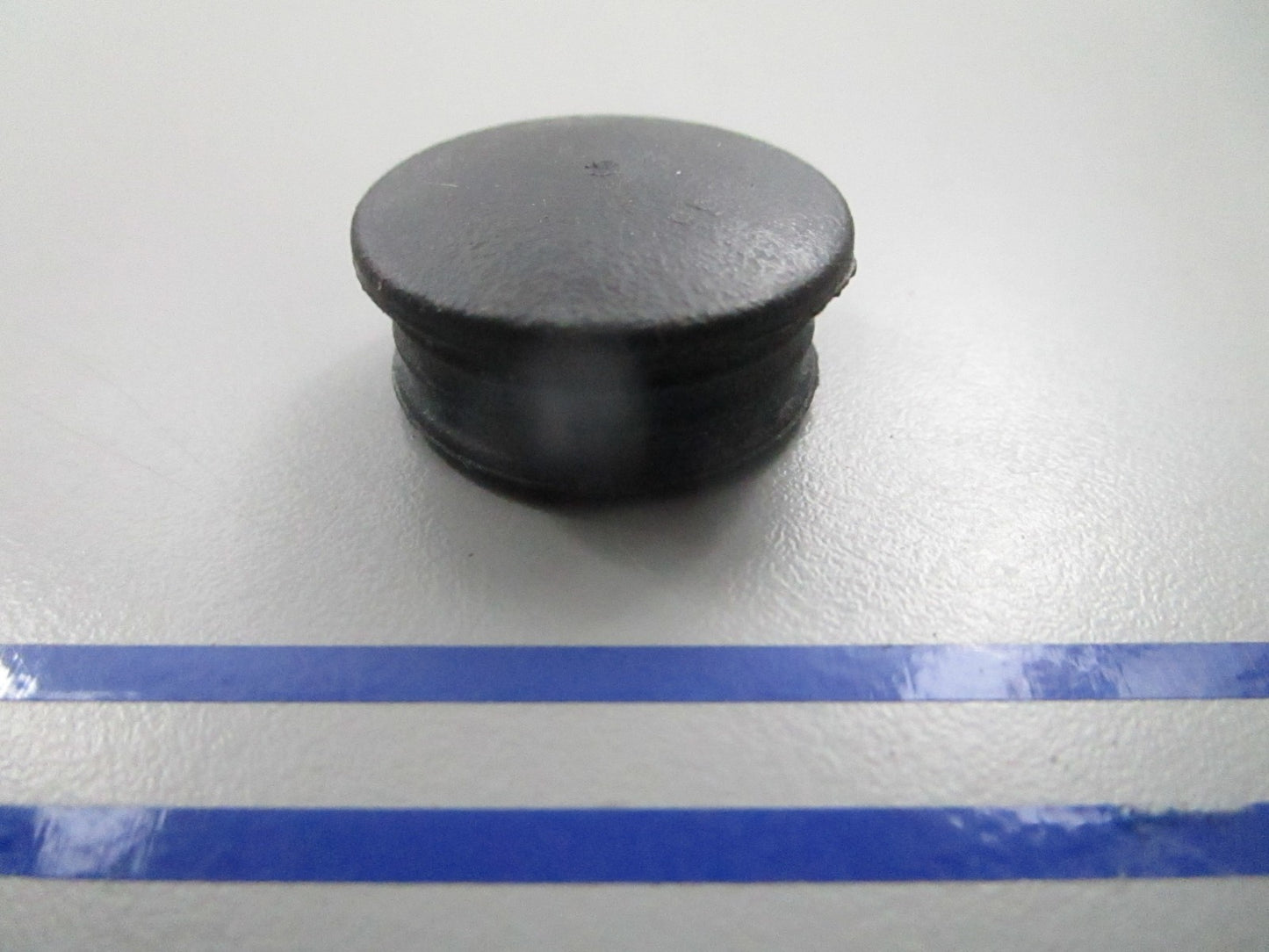 *NEW OEM* 0810 Honda Camshaft Plug 12312-MF9-750