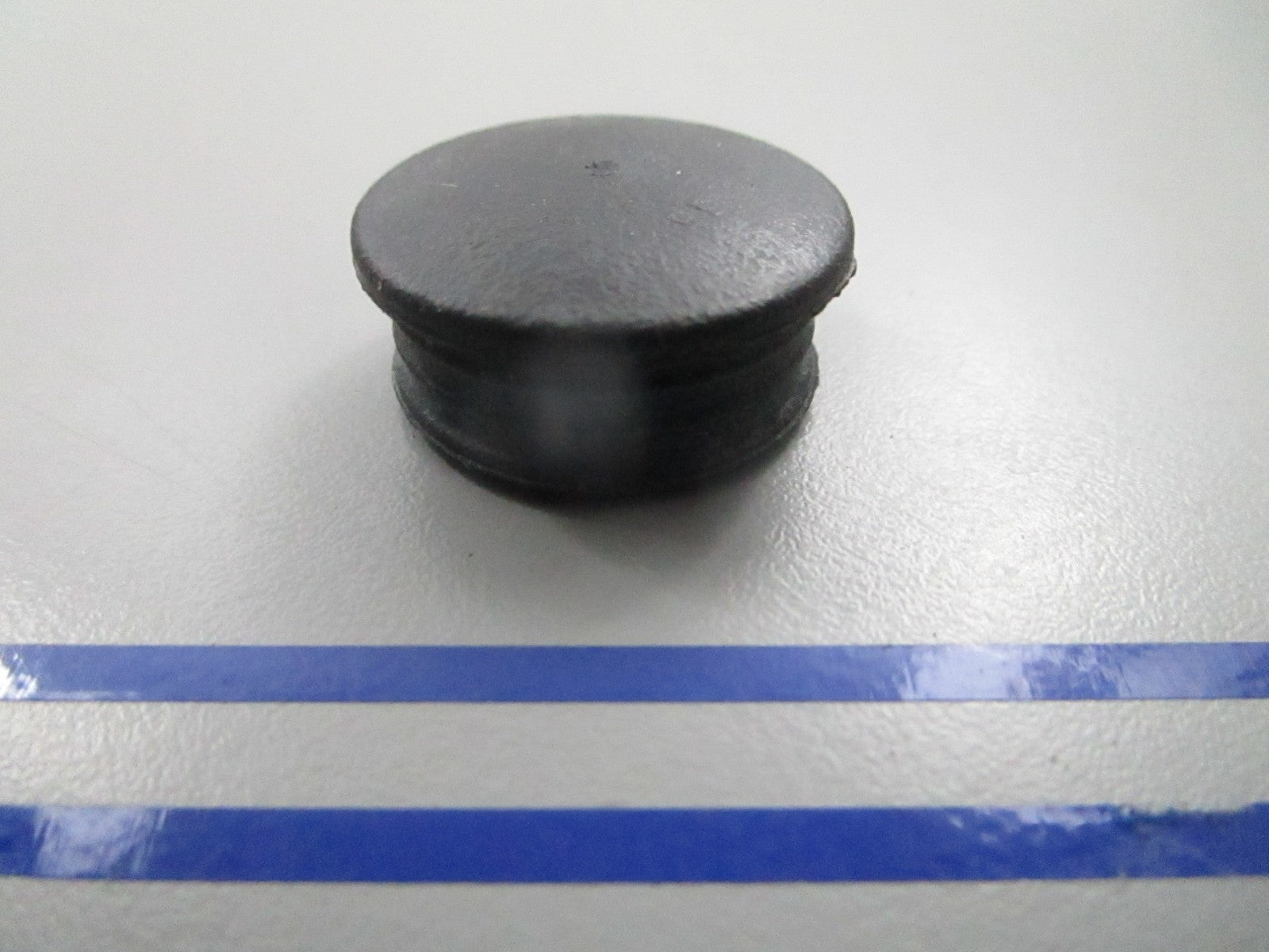 *NEW OEM* 0810 Honda Camshaft Plug 12312-MF9-750