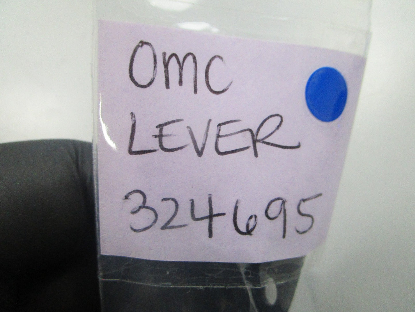 *NEW OEM* 0810 OMC Johnson Evinrude Lever 324695 0324695