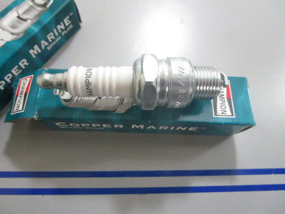 *NEW OEM* (LOT OF 4) 0720 Champion Spark Plugs QL87YC