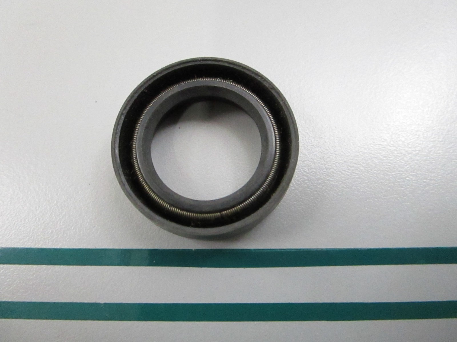 OMC Johnson Evinrude NEW OEM Seal 312380 0312380 Outboard Marine NOS Part 0810