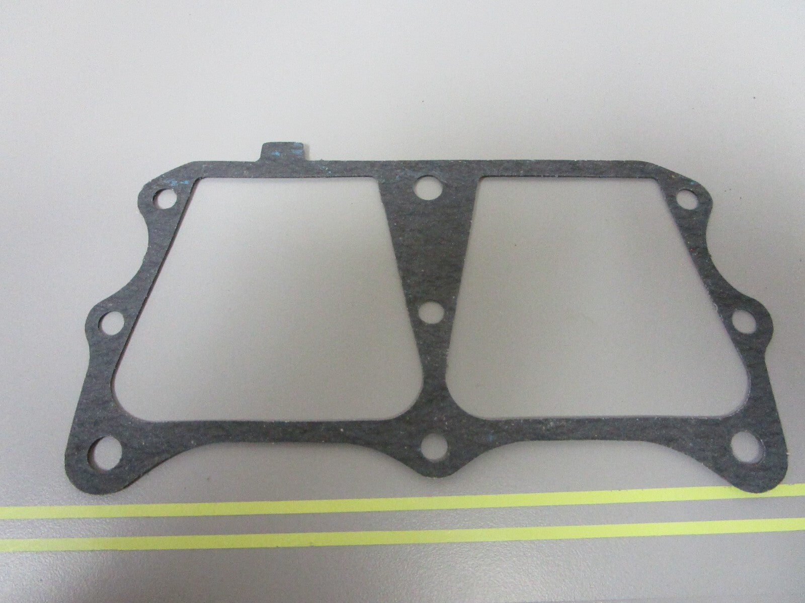 *NEW OEM* 0810 OMC Johnson Evinrude Gasket 319661 0319661