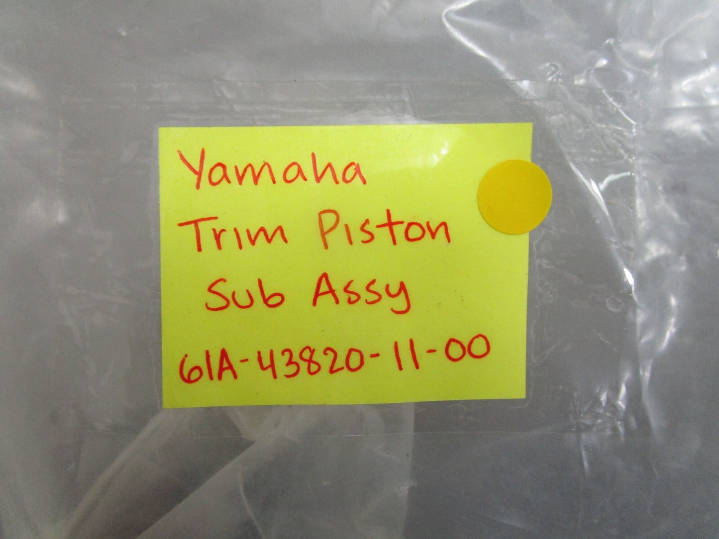 *NEW OEM* 0820 Yamaha Trim Piston Sub Assy 61A-43820-11-00
