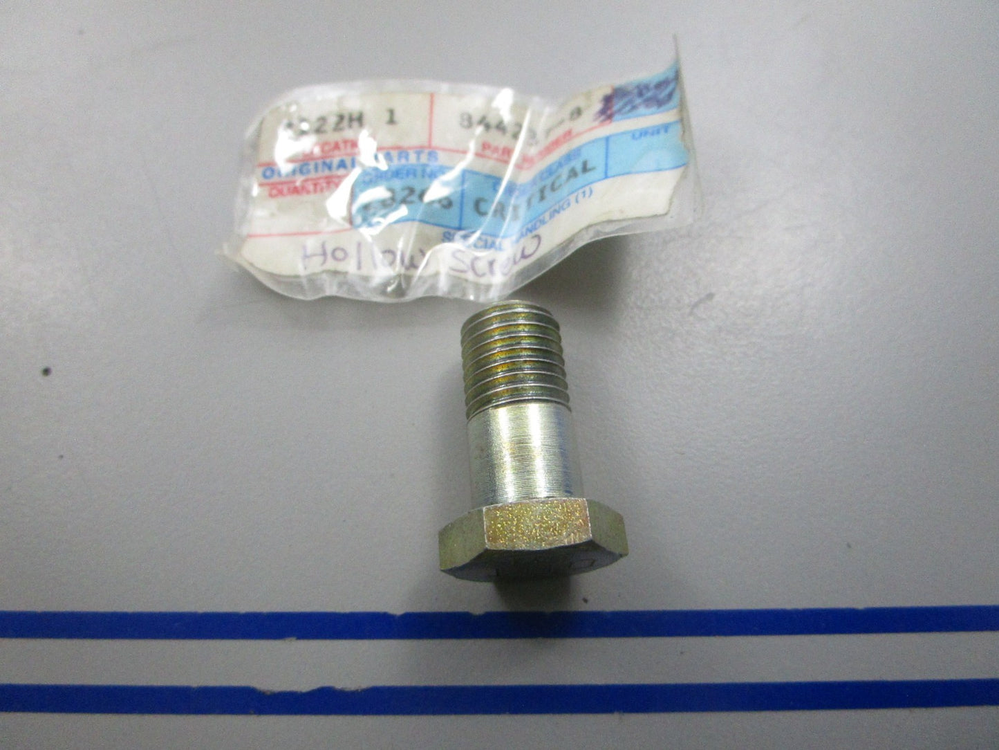NEW OEM 844237 Volvo Penta Screw 0810