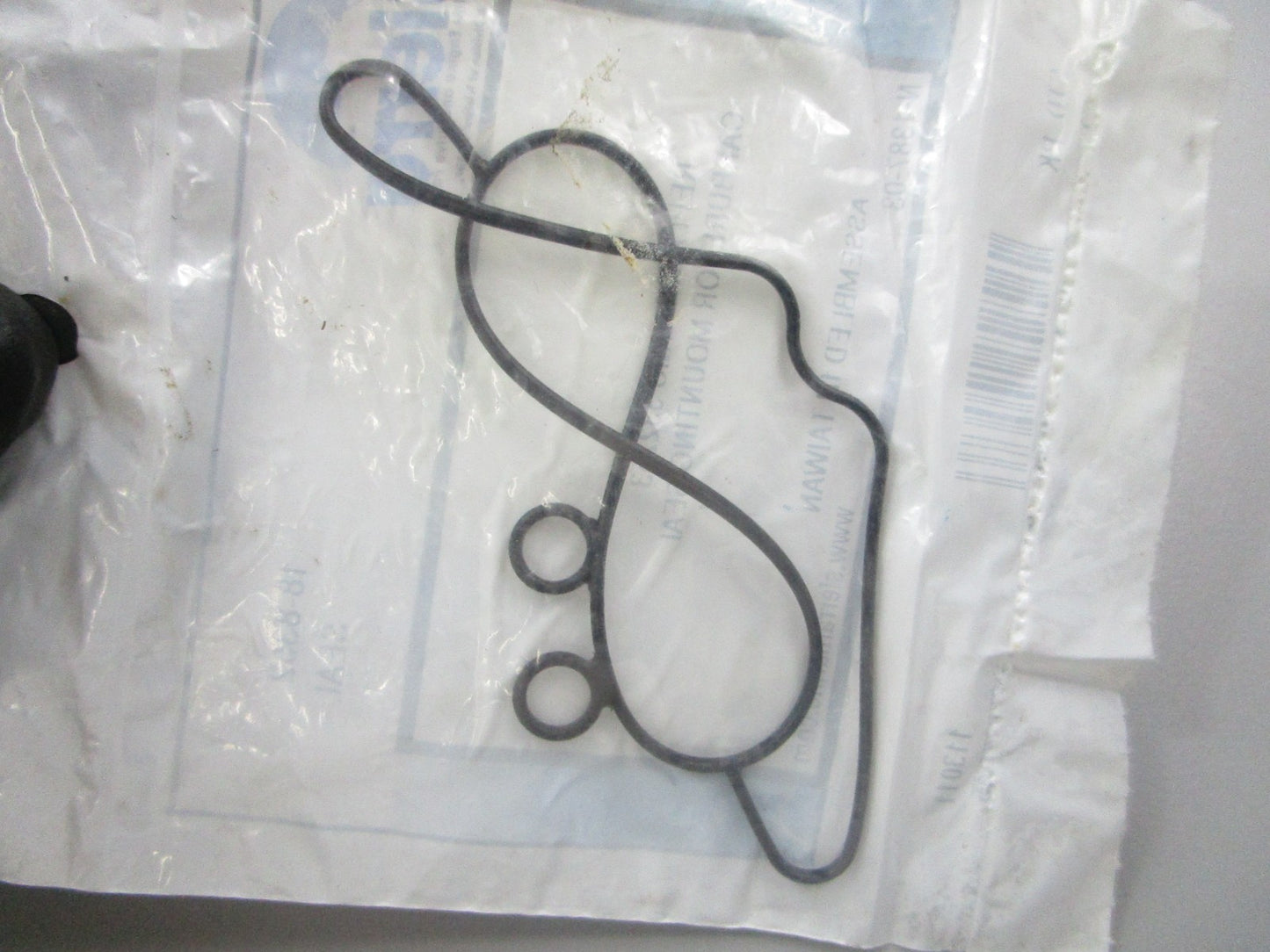 NEW 18-8352 Replaces: OMC 332253 Sierra Seal 0810