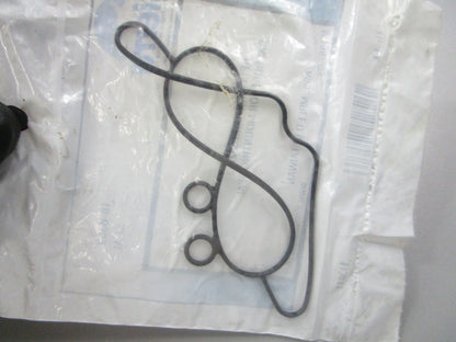 NEW 18-8352 Replaces: OMC 332253 Sierra Seal 0810