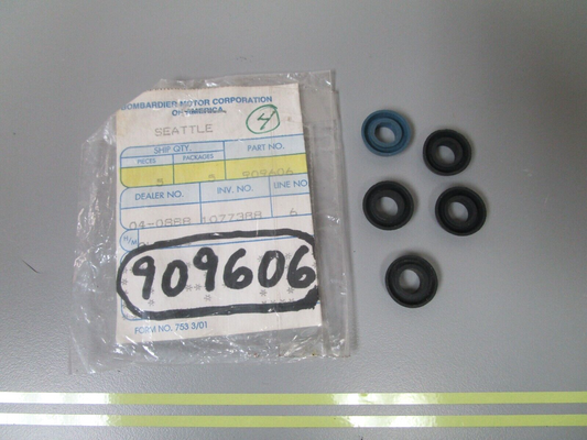 *NEW OEM* (LOT OF 5) 0810 OMC Johnson Evinrude Seal 909606 0909606