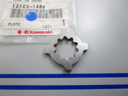 NEW OEM 13183-1480 Kawasaki Plate 0810