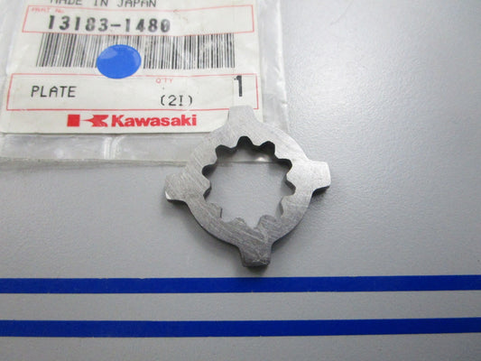 NEW OEM 13183-1480 Kawasaki Plate 0810