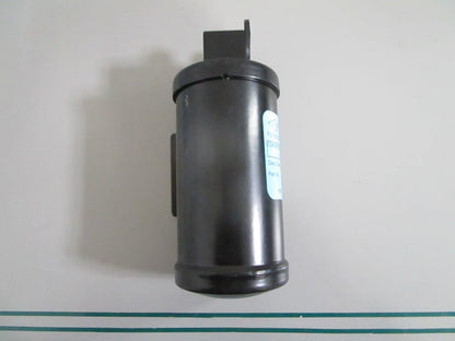 John Deere NEW OEM A/C Receiver Dryer AL220728 Tractor 6125M 6130 6140M NOS 0820