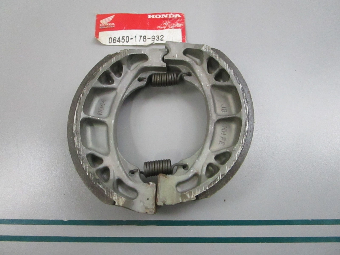 NEW OEM 06450-178-932 Honda Brake Shoe Set 0810