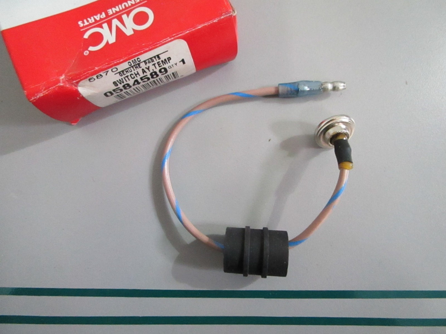NEW OEM 584589 0584589 OMC Johnson Evinrude Temperature Switch 0820