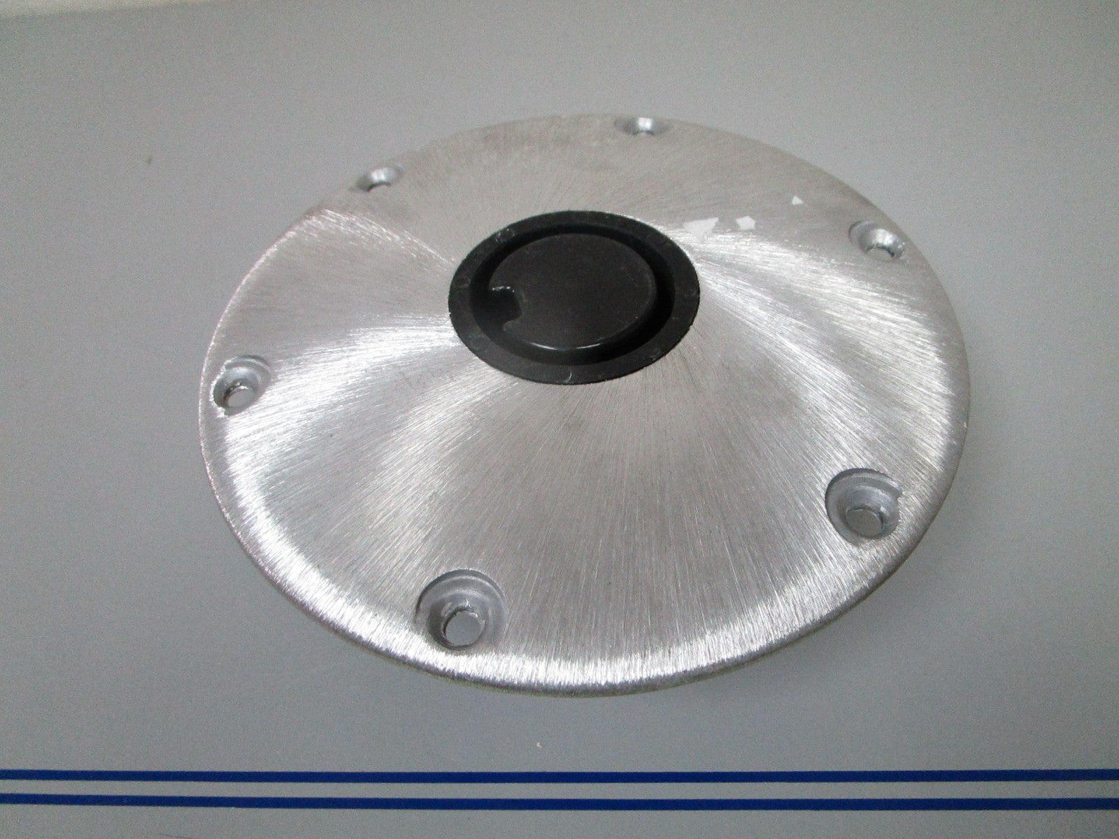 NEW 9009822 Marine Pedestal Base 0720