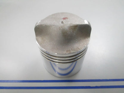 NEW OEM 385867 0385867 OMC Johnson Evinrude Piston 0810