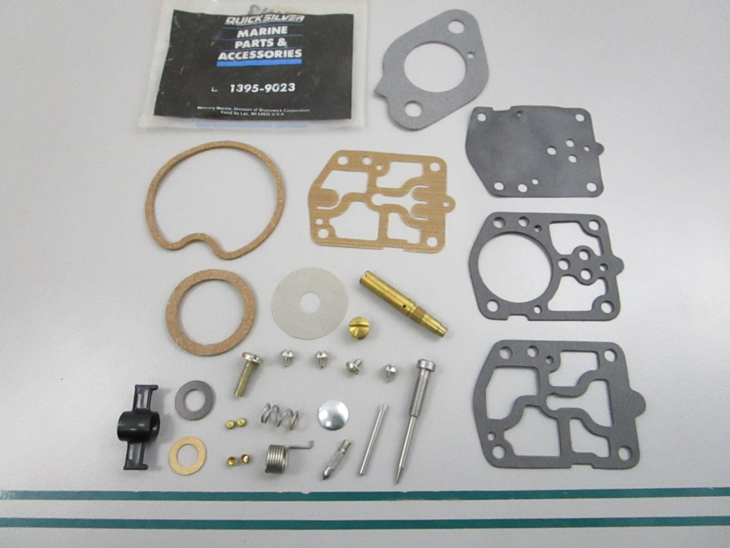NEW OEM 1395-9023 Mercury Quicksilver Carburetor Repair Kit 0810