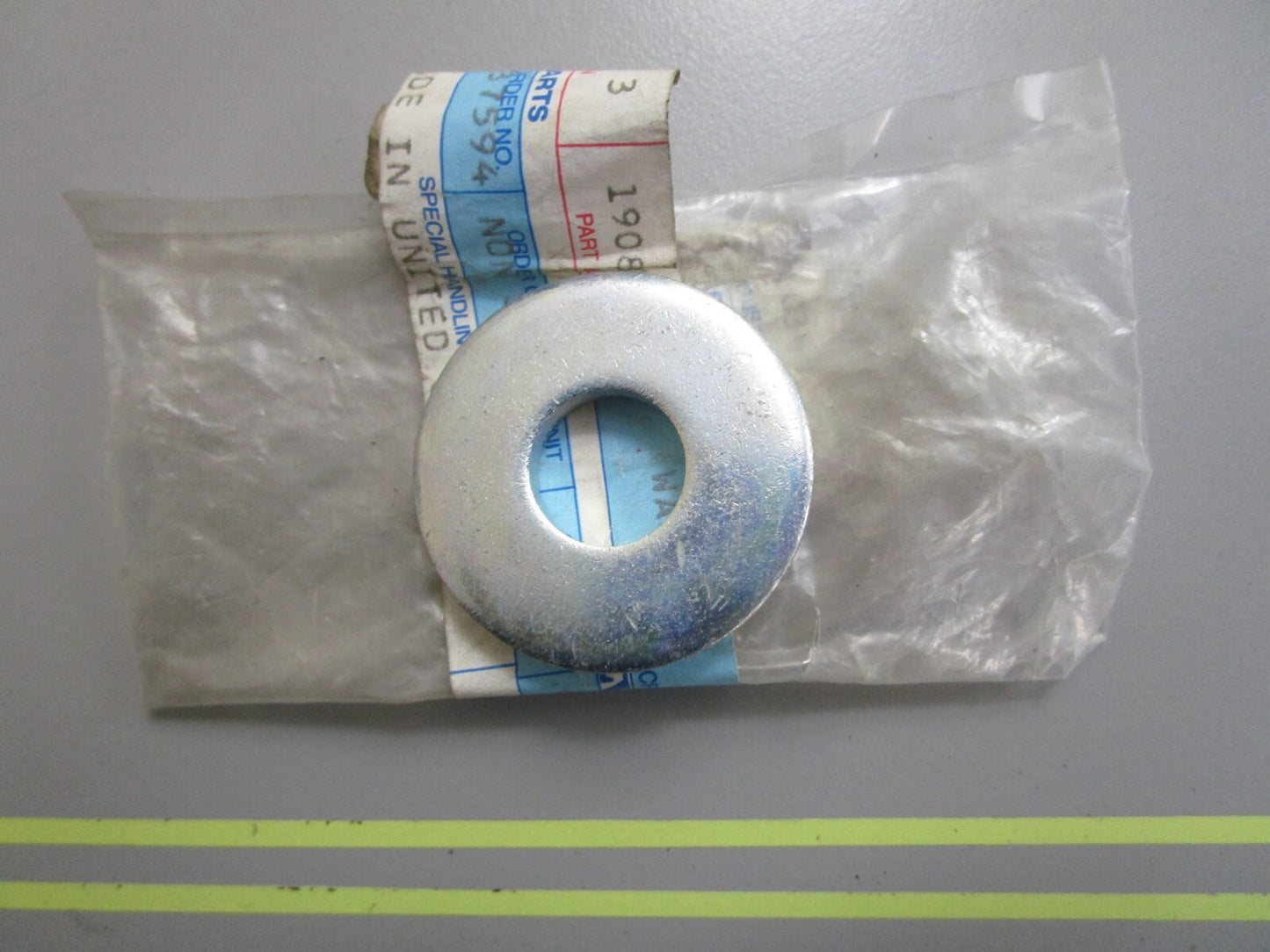 *NEW OEM* 0810 Volvo Penta Washer 190878