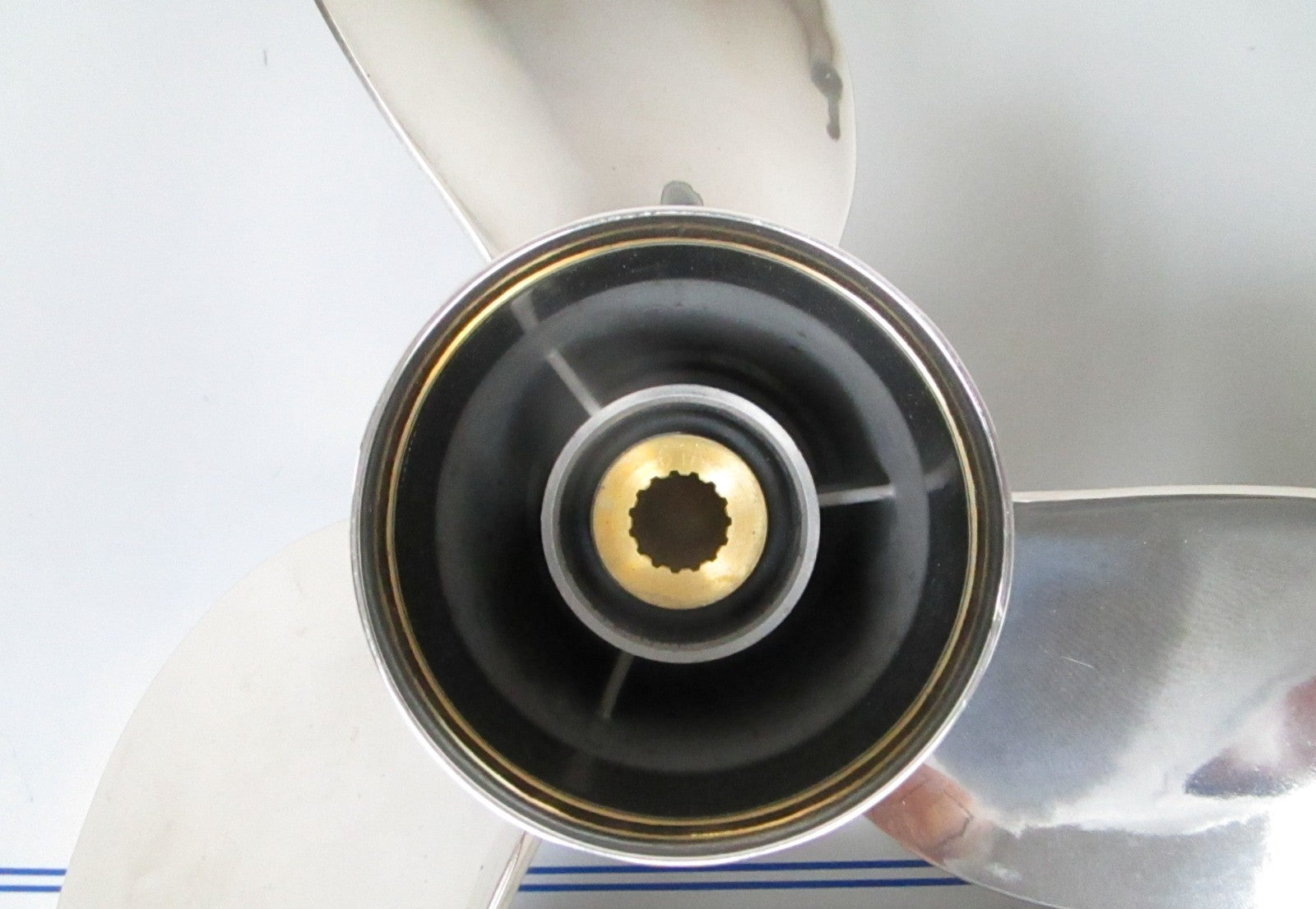 *NEW OEM* 0720 Yamaha 3 Blade Stainless Steel 14 ½ x 21 Propeller 66K-45976-B0