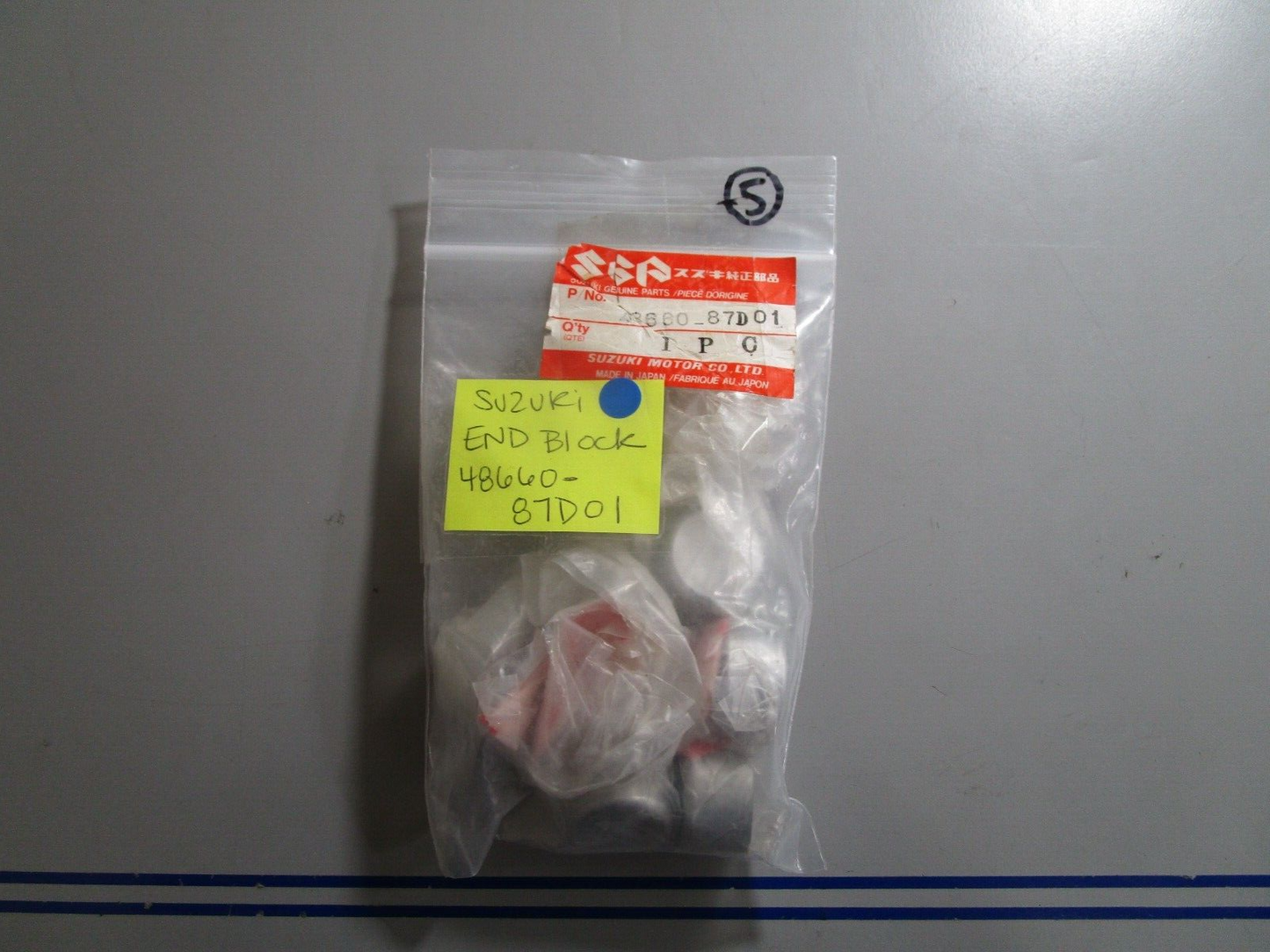 *NEW OEM* 0770 Suzuki End Block 48660-87D01