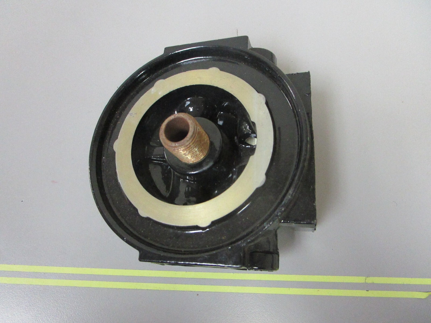 *NEW OEM* 0810 Mercury Quicksilver Water Separator Base 805373 805373-C