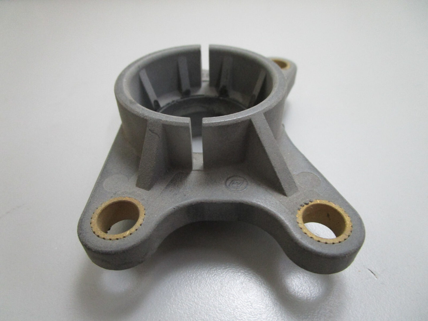 *NEW OEM* 0820 OMC Johnson Evinrude Guide & Seal 986176 0986176