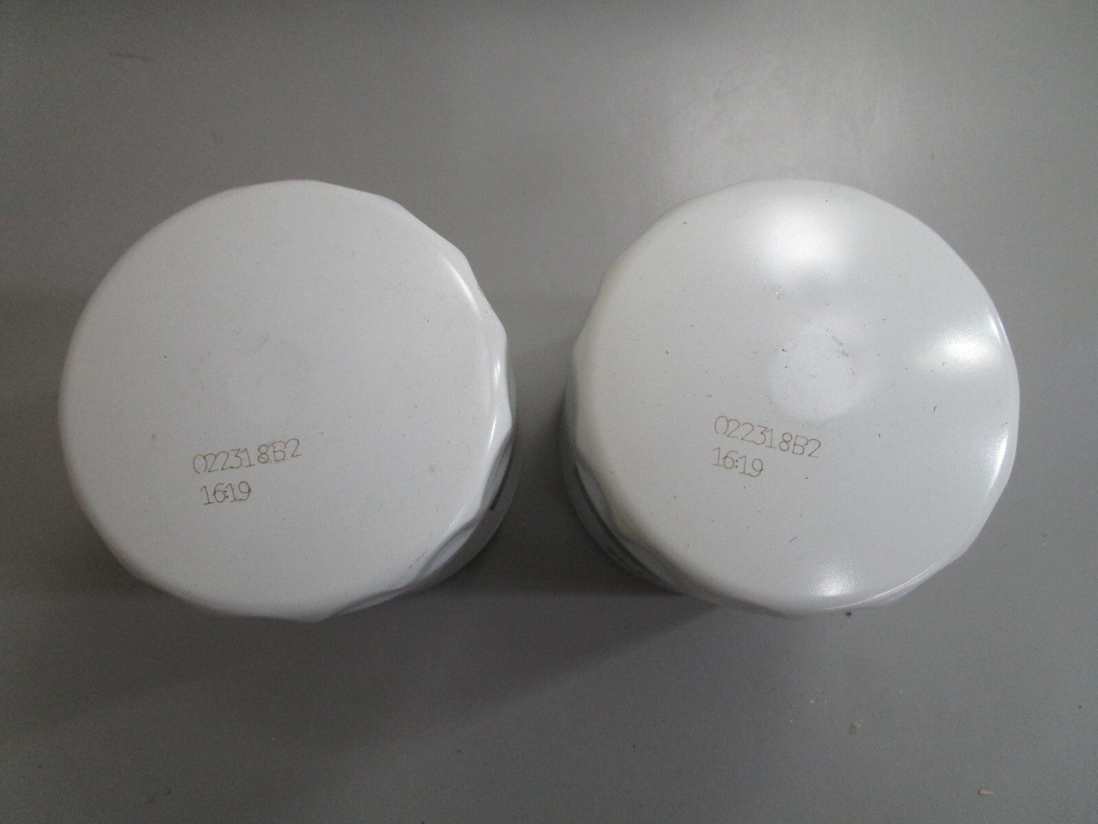 *NEW OEM* (LOT OF 2) 0820 Volvo Penta Oil Filter 835440