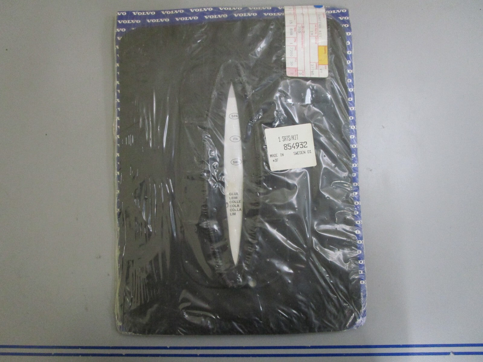 *NEW OEM* 0820 Volvo Penta Mounting Kit 854932