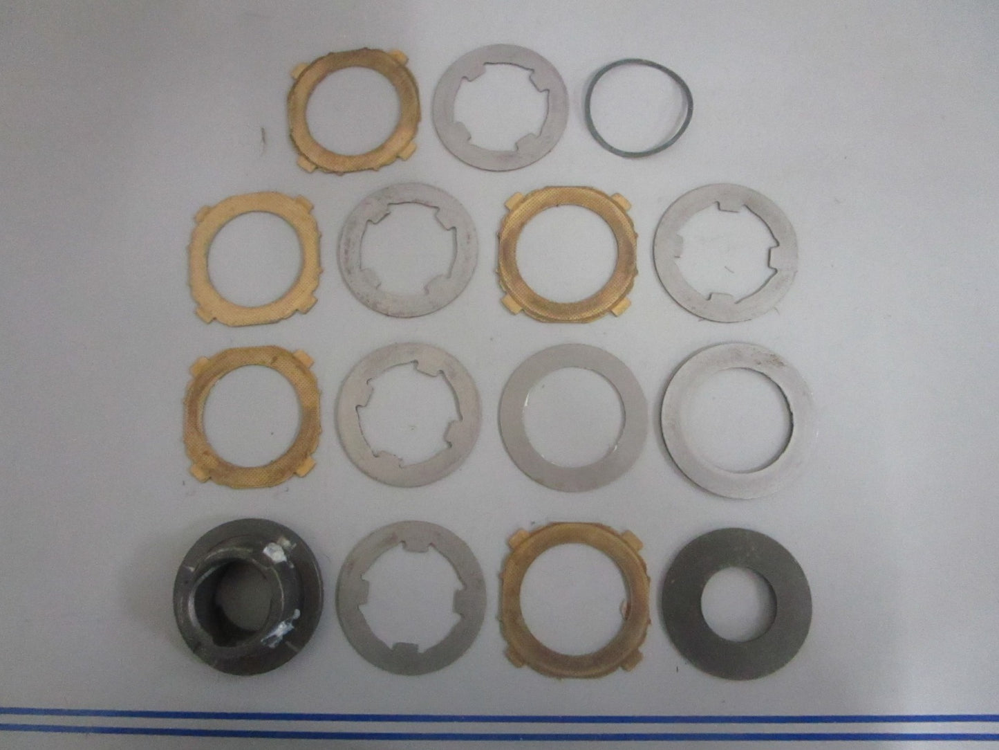 NEW OEM 842300 Volvo Penta Disc Clutch Pack 0820