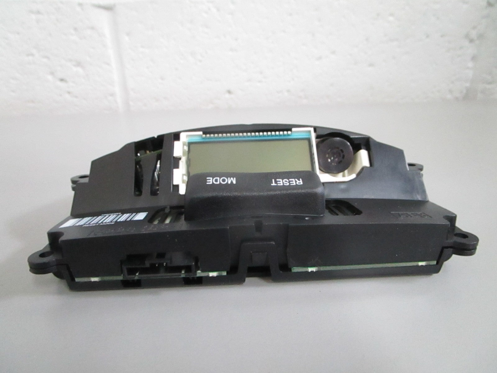 NEW OEM 1635405211 Mercedes-Benz On-Board Computer 0820
