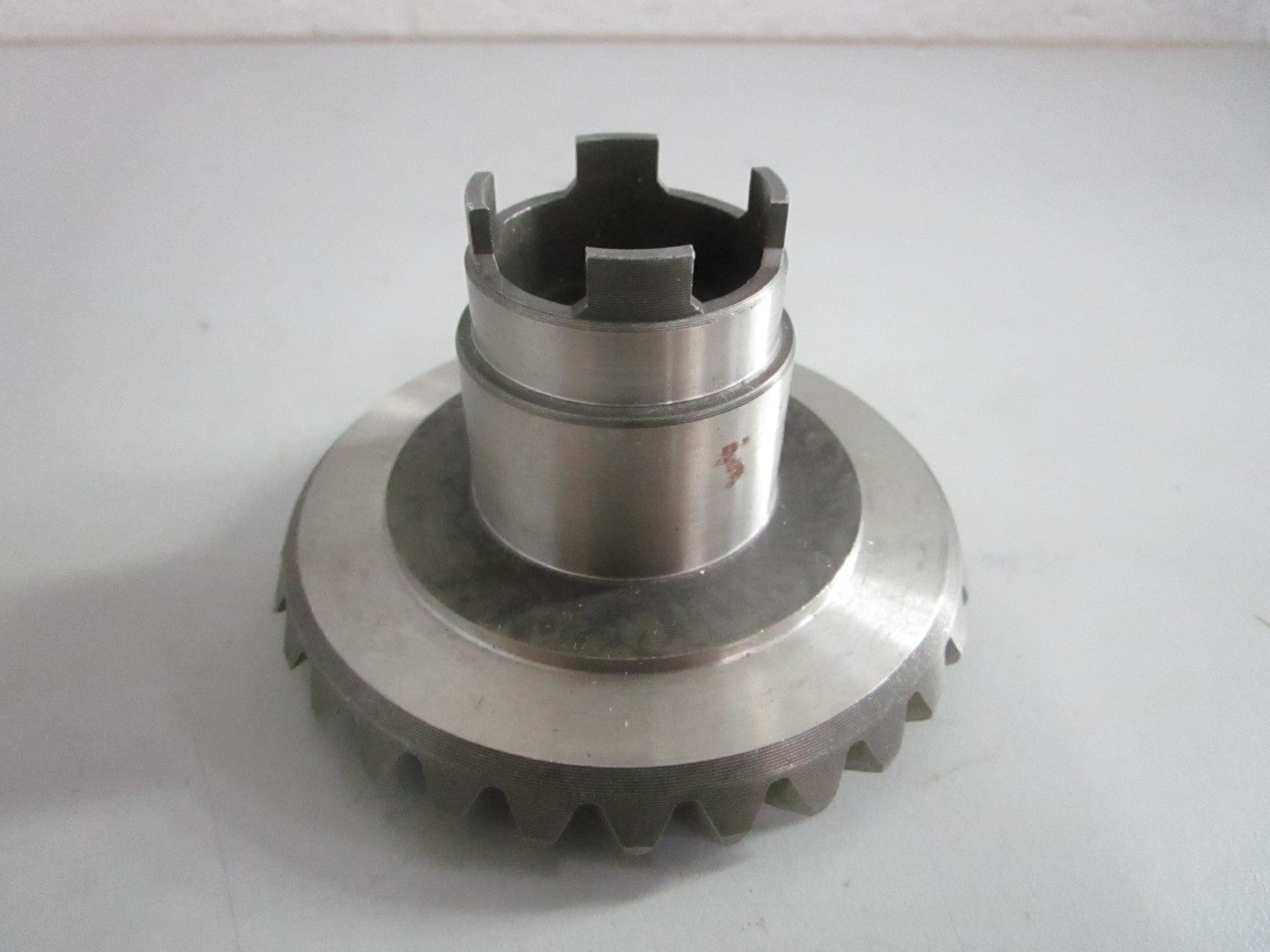 NEW OEM 397490 0397490 OMC Johnson Evinrude 29T Forward Gear 0820