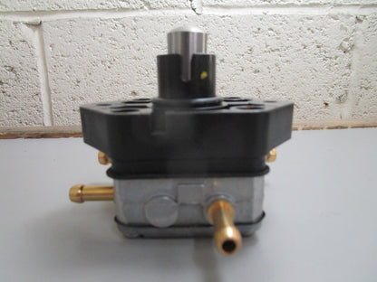 *NEW OEM* 0820 Mercury Quicksilver Fuel Pump 8M0141827 8M4504411