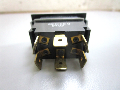 *NEW OEM* 0750 OMC Johnson Evinrude UNIT ROCKER 502389 0502389