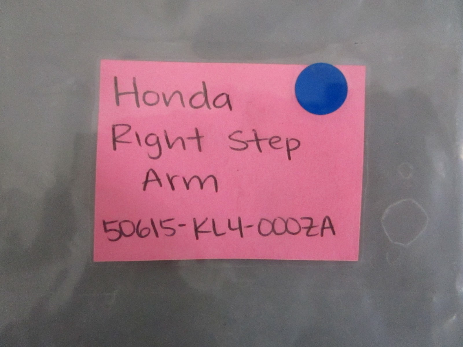 NEW OEM 50615-KL4-000ZA Honda Right Step Arm 0820