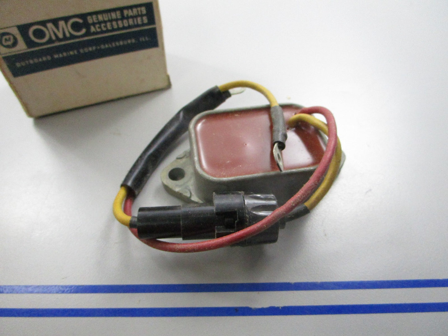 *NEW OEM* 0810 OMC Johnson Evinrude Voltage Regulator 580791 0580791