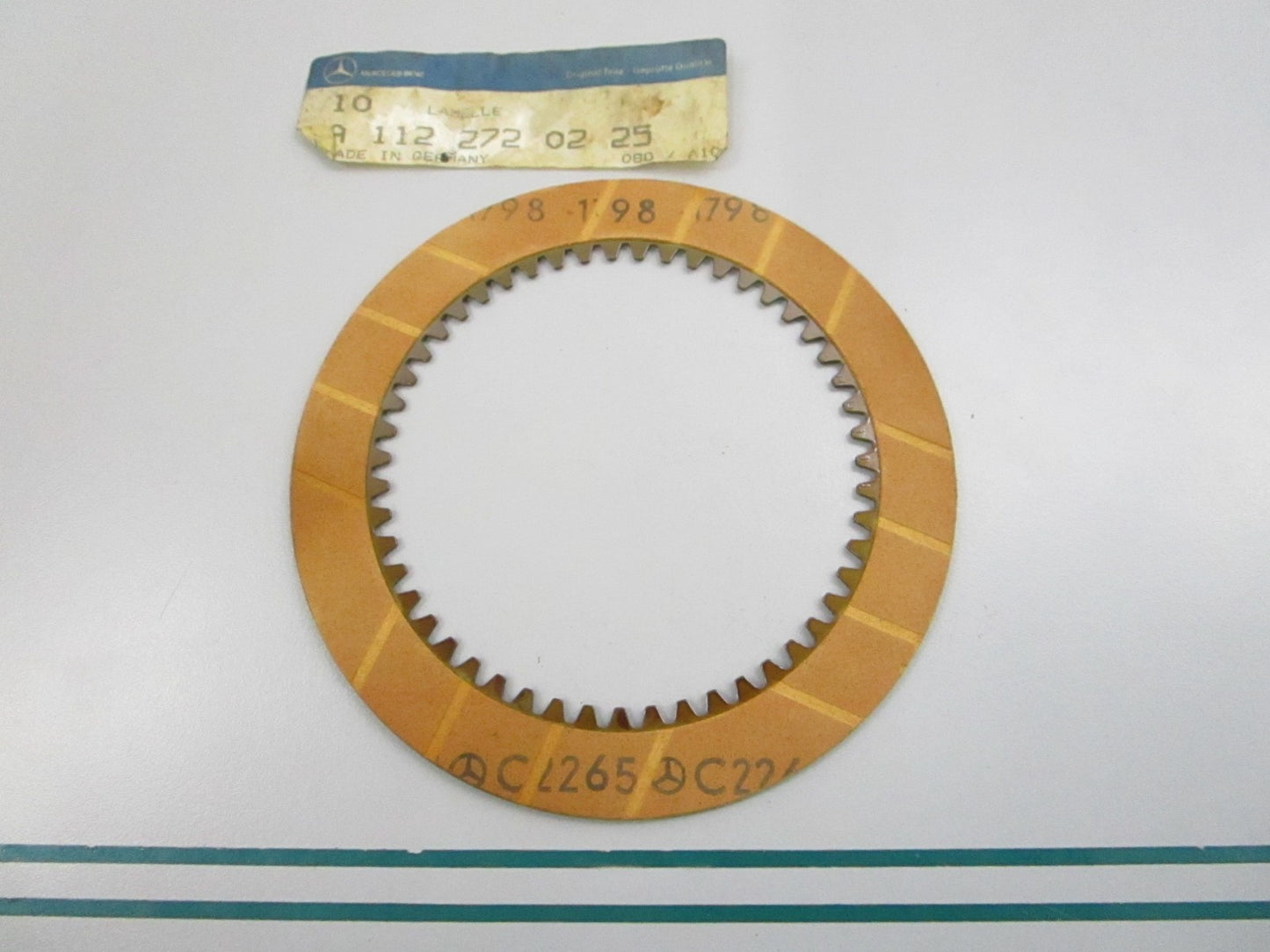 NEW OEM 1122720225 Mercedes-Benz Clutch Disc 0810