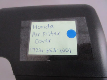 *NEW OEM* 0820 Honda Air Filter Cover 17231-ZE3-W01