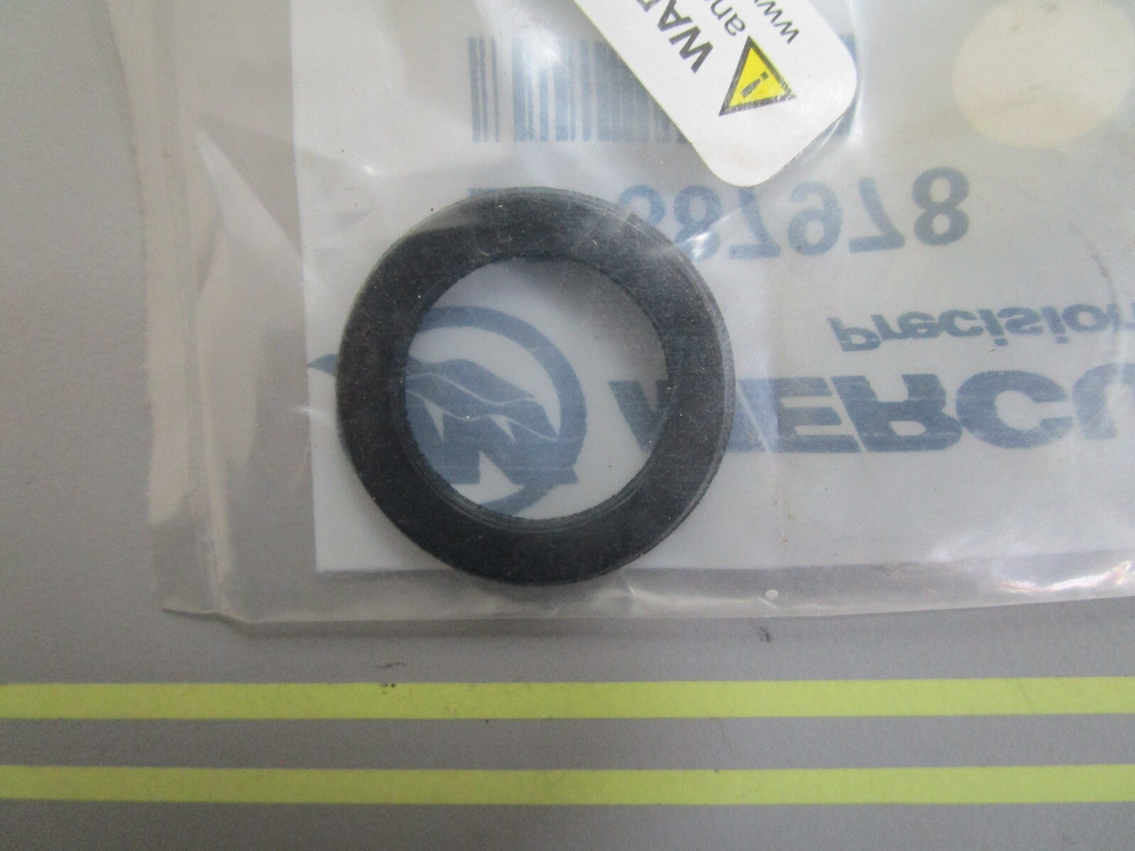 *NEW OEM* 0810 Mercury Quicksilver Gasket 27-887978