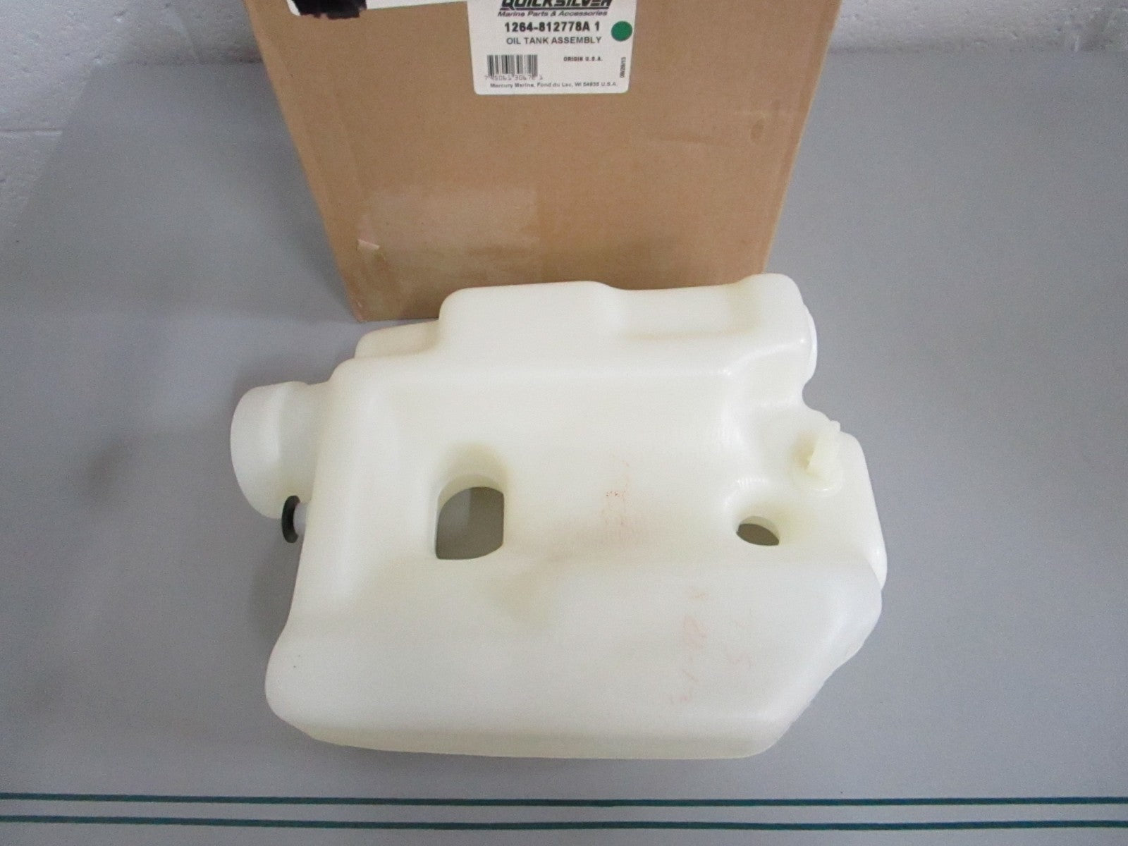 NEW OEM 1264-812778A1 Mercury Quicksilver Oil Tank Assy 0820