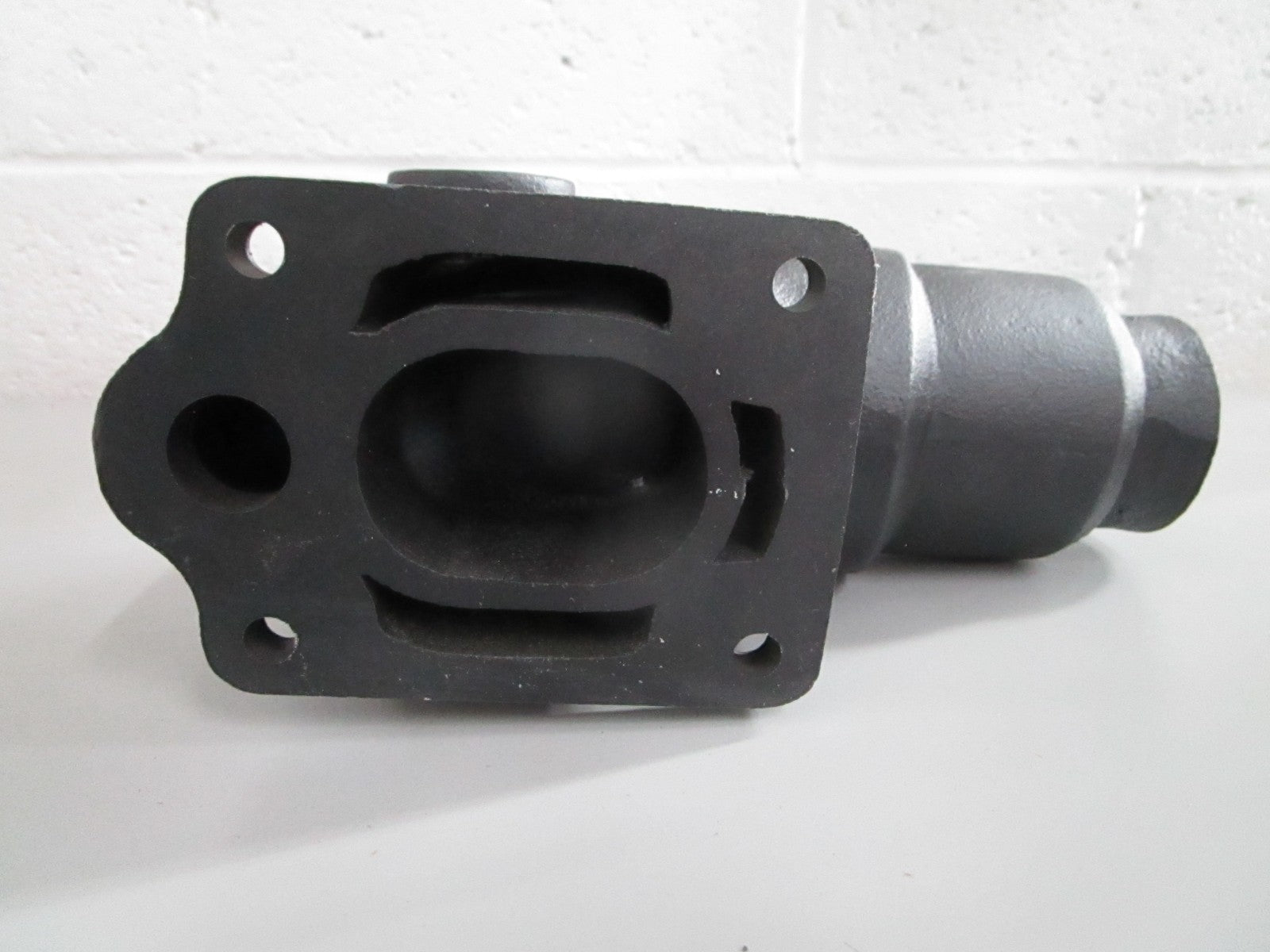 NEW 639 Osco Elbow Replaces: 2847405 Chrysler 0820