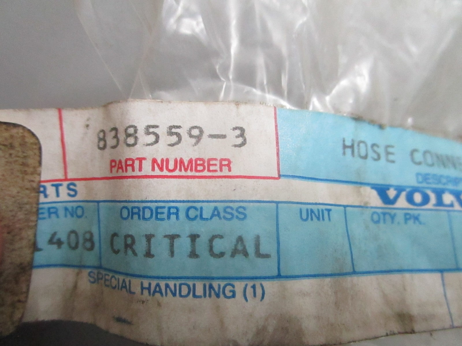 *NEW OEM* 0820 Volvo Penta Hose Connection 838559