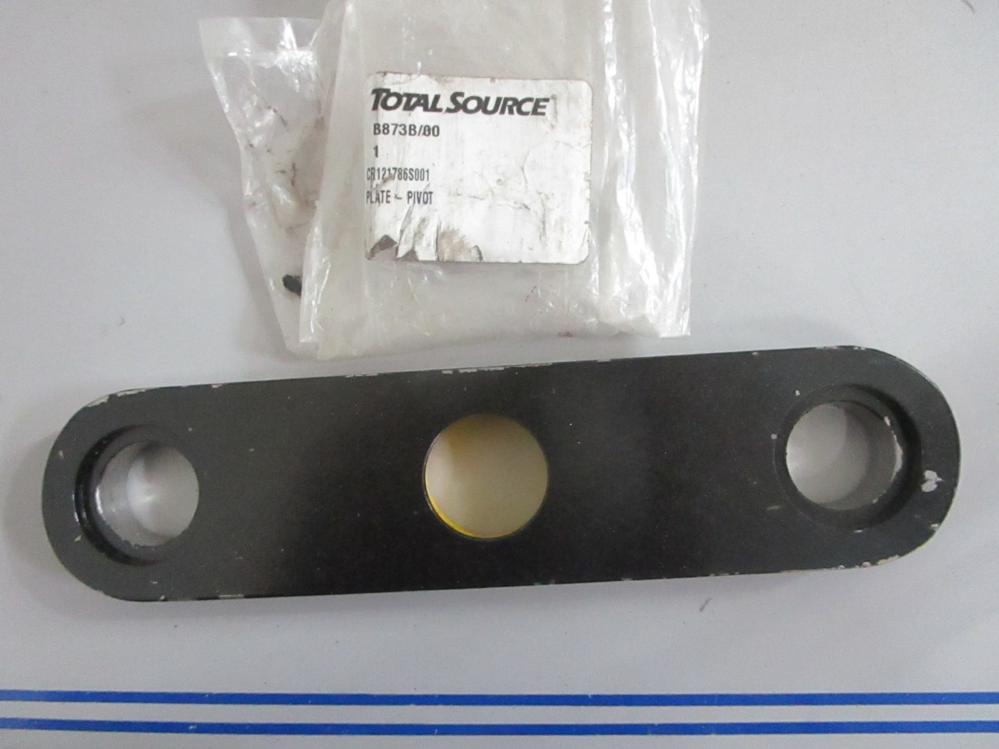 *NEW* 0820 Total Source Pivot Plate CR121786S001 For Crown 121786S001