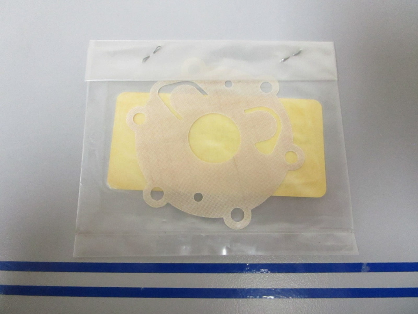 NEW OEM 27-81684M Mercury Quicksilver Gasket 0720