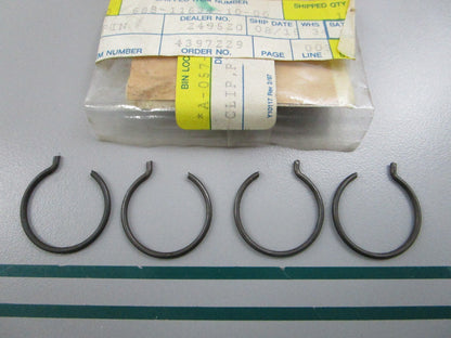 NEW OEM (LOT OF 4) 688-11634-10-00 Yamaha Pin Clips 0810