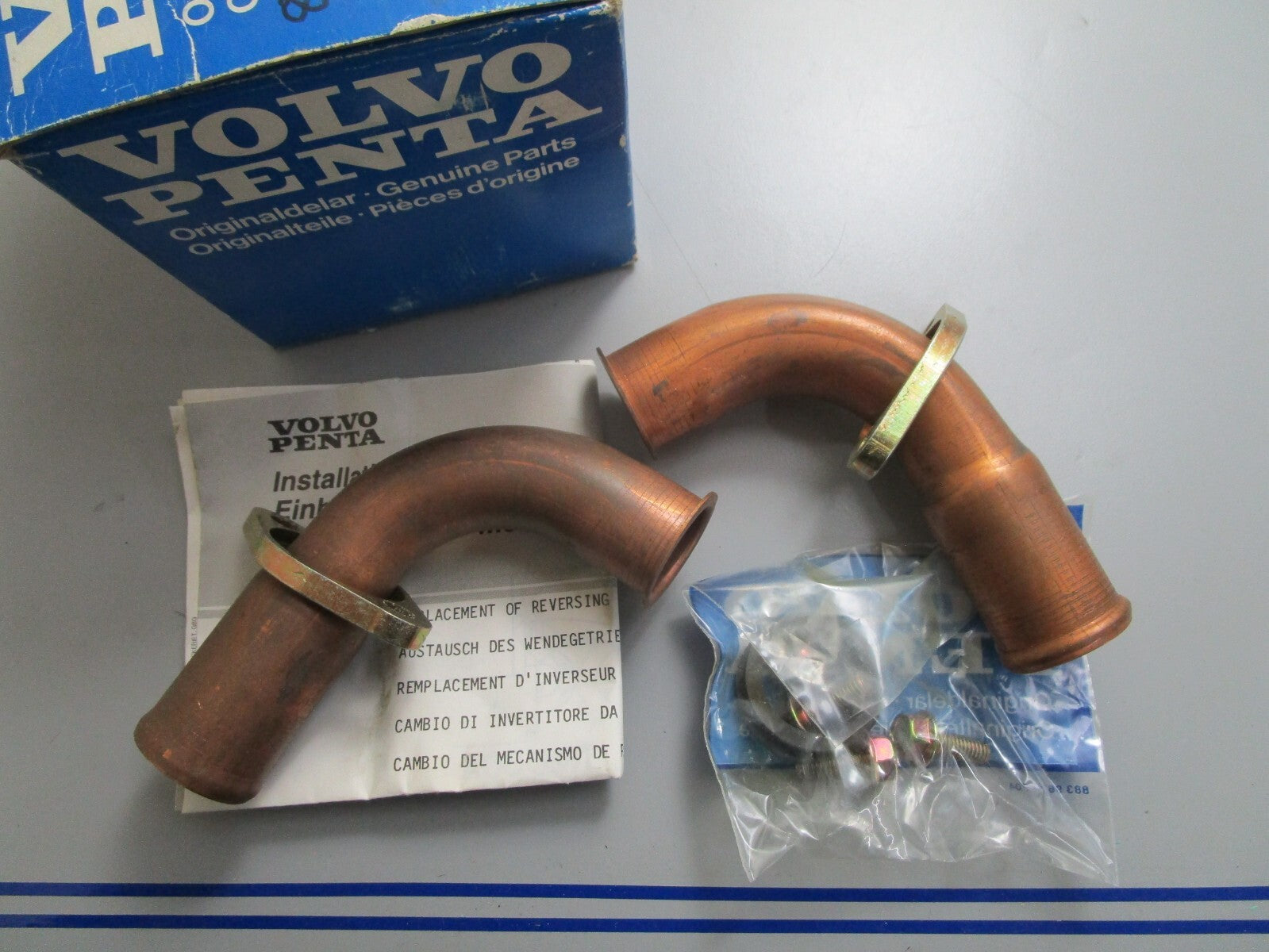 *NEW OEM* 0820 Volvo Penta Connector Kit 853772