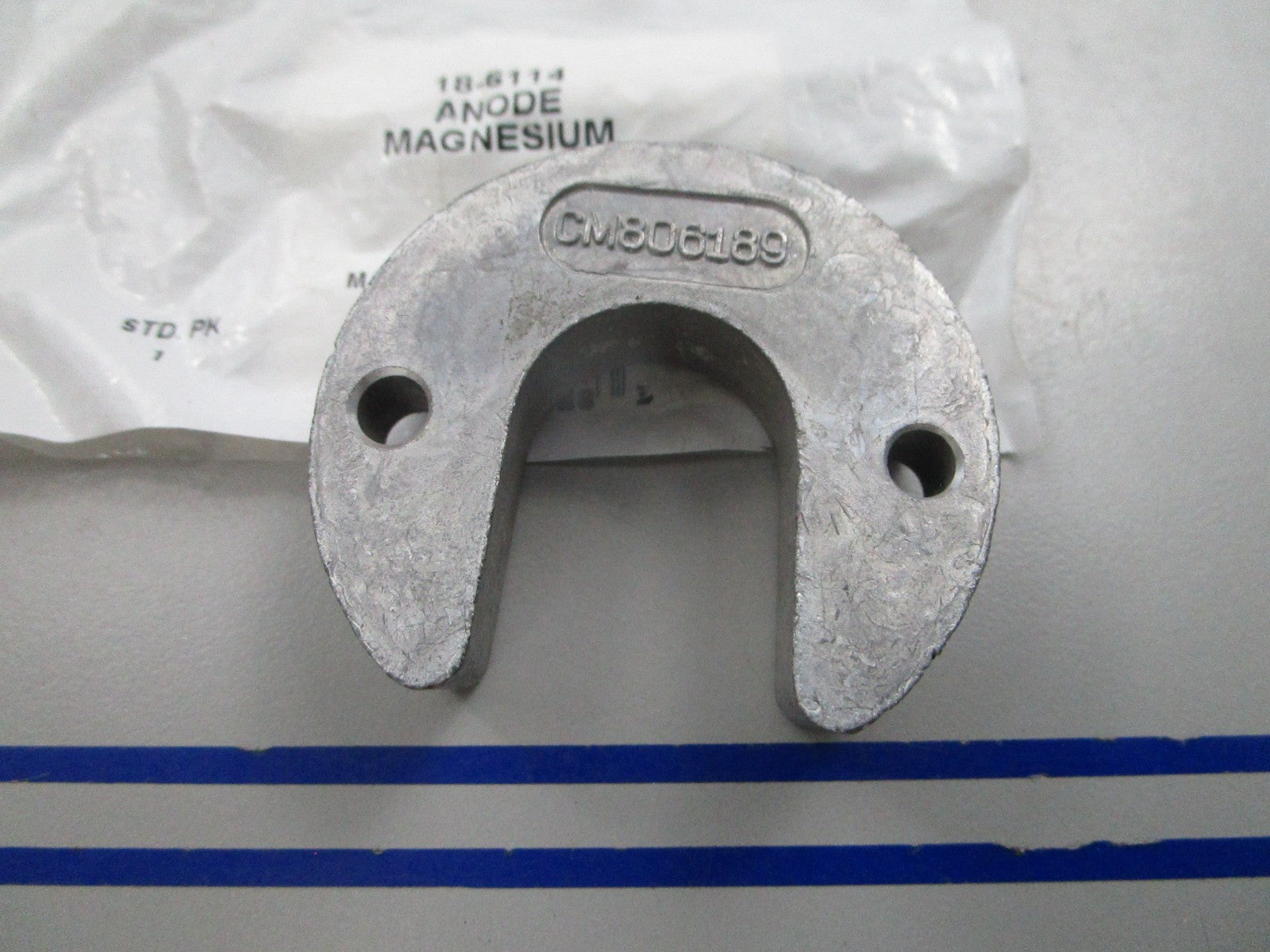 NEW 18-6114 Replaces: Mercury 806189 Sierra Anode 0810