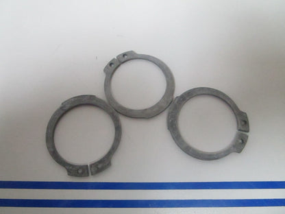 *NEW OEM* (LOT OF 3) 0810 Volvo Penta Lock Ring 914462