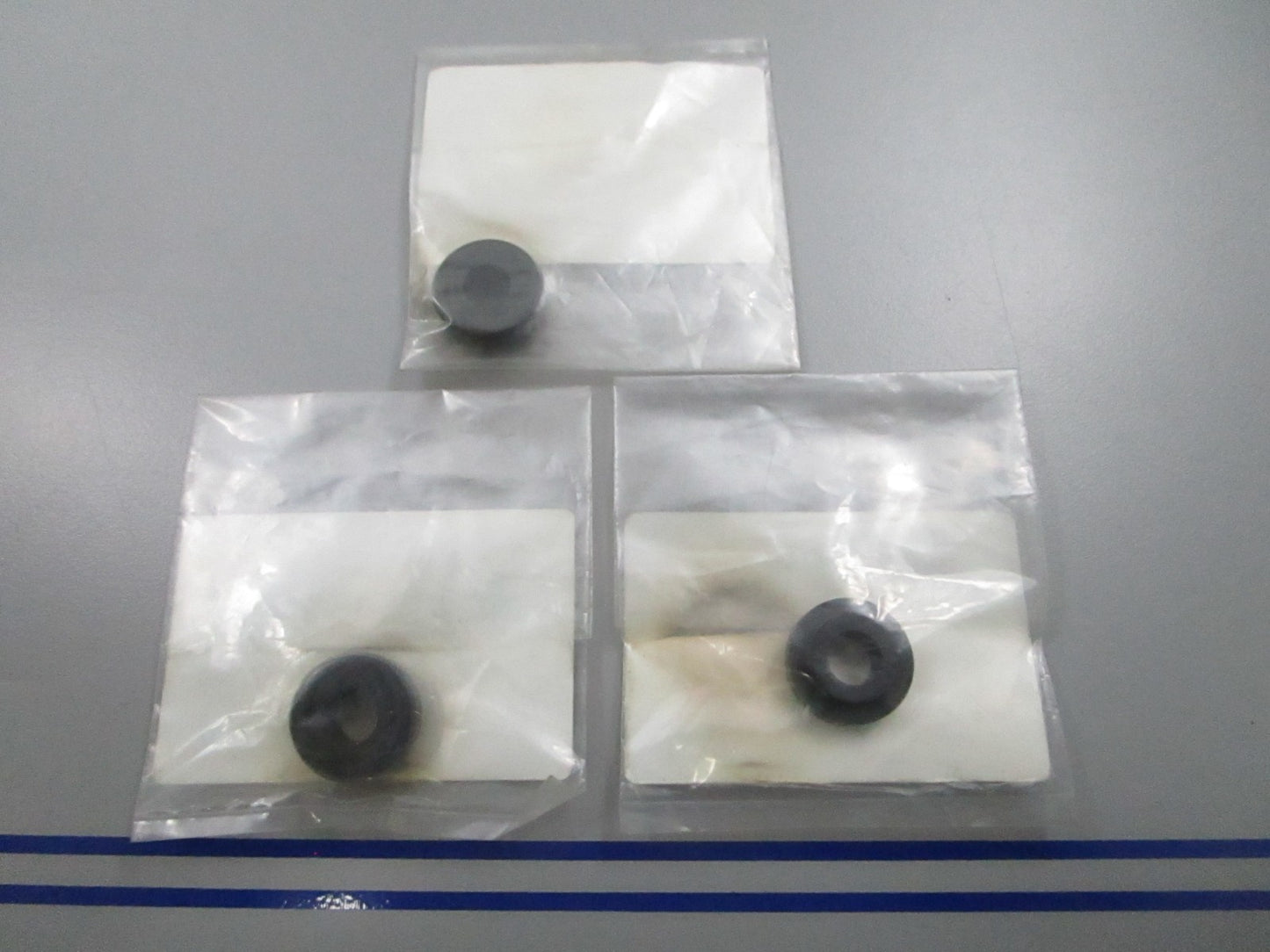 *NEW OEM* (LOT OF 3) 0810 Tohatsu Rubber Mount 346-67113-0 346671130