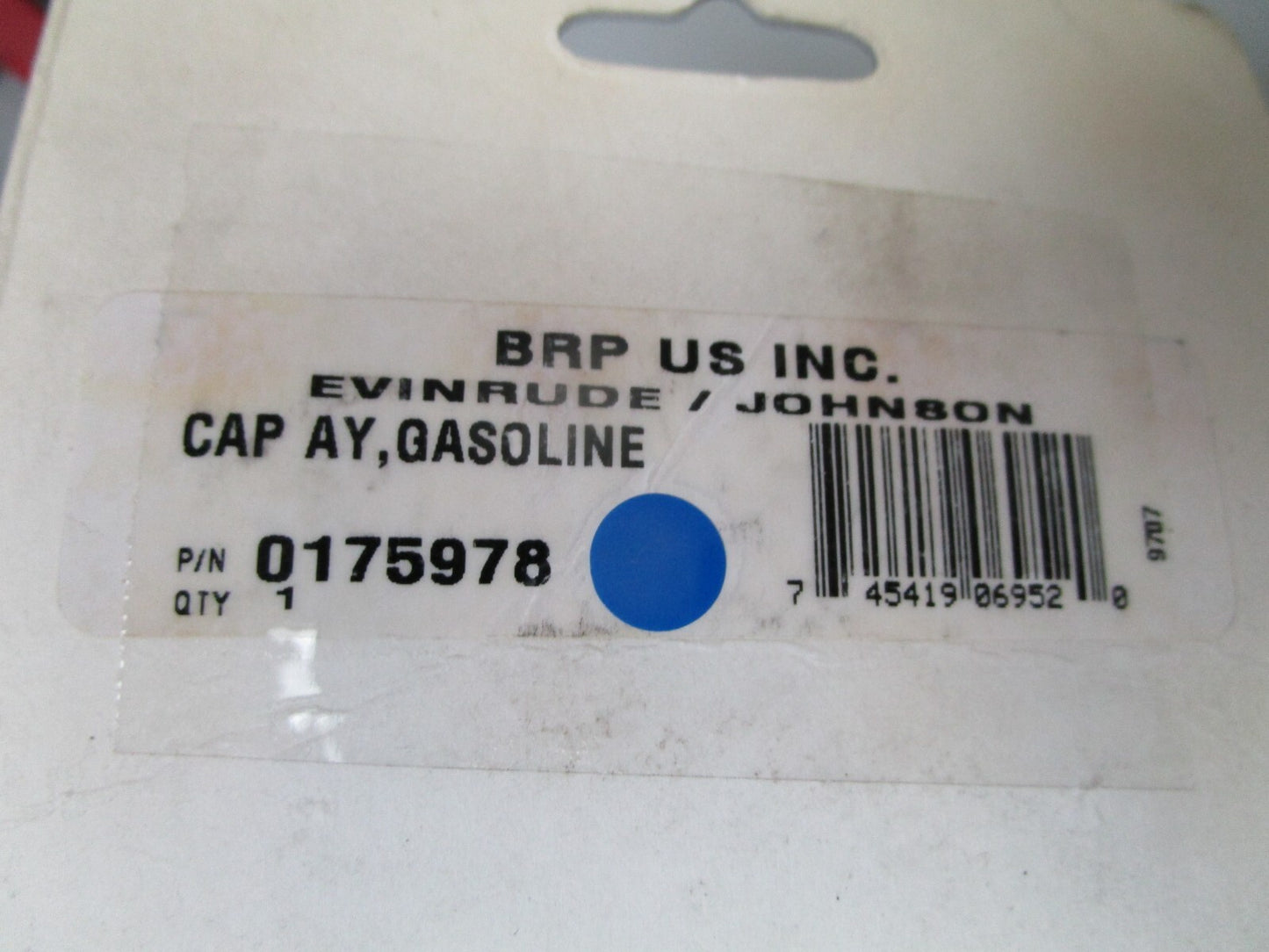 *NEW OEM* 0720 OMC Johnson Evinrude Gasoline Cap Assembly 175978 0175978