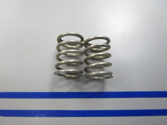 NEW OEM (LOT OF 2) 18153-93110 Suzuki Spring 0810