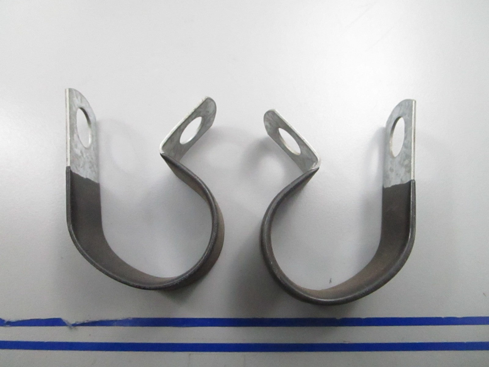 *NEW OEM* (LOT OF 2) 0810 Mercury Quicksilver Clamp 54-806616